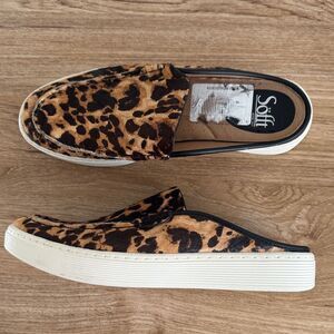 Sofft Women's Leopard Print Leather Cow Hair Slip-On Shoes Loafers Casual Sz 8.5